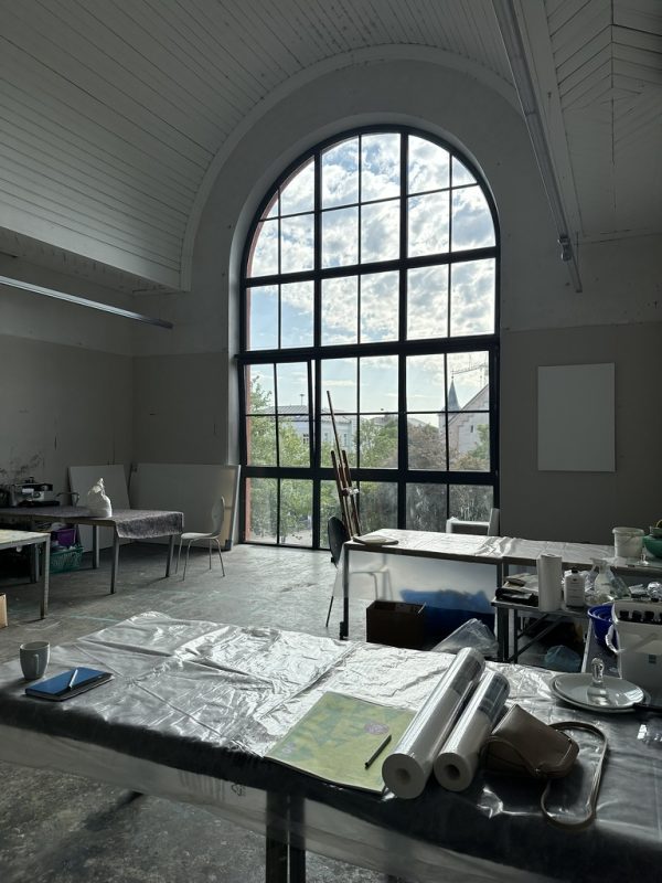 0107CDFC-CAF1-4204-91E6-4DF56148C535_1_105_c Kunstakademie Kolbermoor