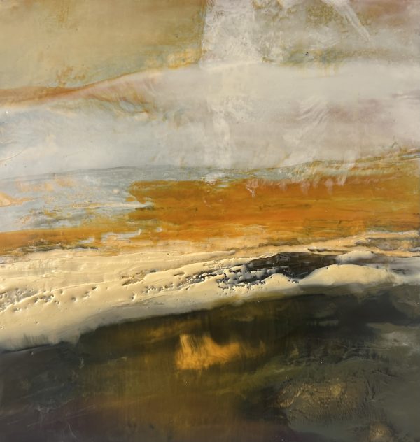 Rising breath of the Golden Valley, encaustic on panel, 20 x 20 cm, Isabelle Gaborit 2026 Isabelle Gaborit 2027